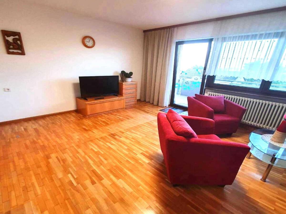 Comfortable Flat In Goerwihl With Balcony Gorwihl Buitenkant foto